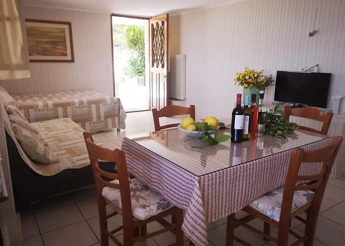 Jasu Appartement Kivérion